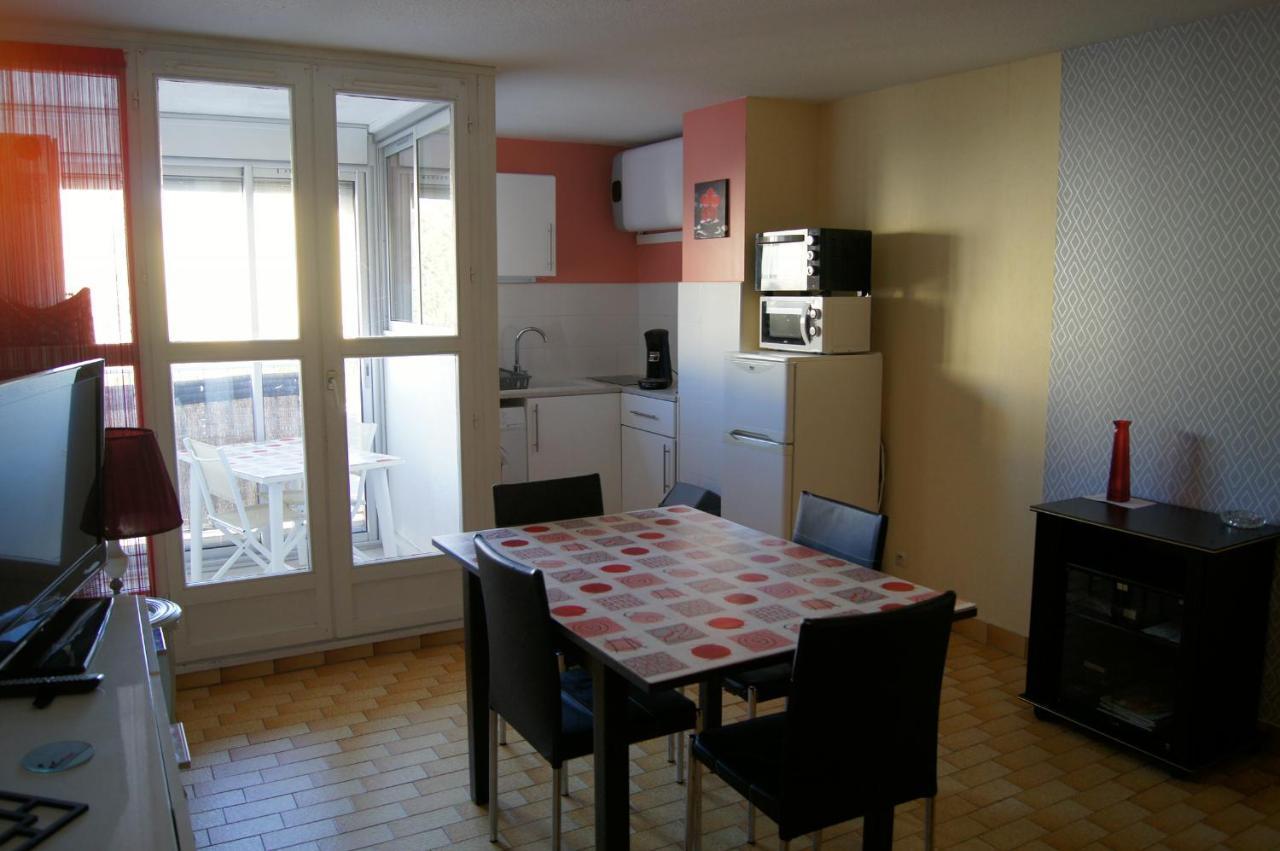 Lara 1 - Grand T2 Loggia Sans Vis-A-Vis Parking - Pres Centre-Port, Ile Des Loisirs, Plage Richelieu Agde Exterior foto