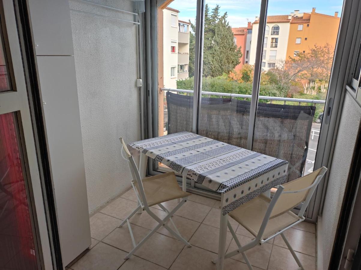 Lara 1 - Grand T2 Loggia Sans Vis-A-Vis Parking - Pres Centre-Port, Ile Des Loisirs, Plage Richelieu Agde Exterior foto